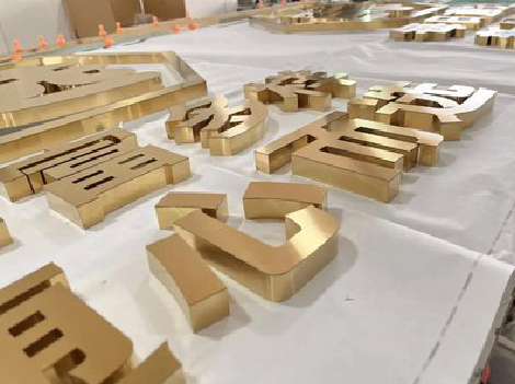 漯河拉丝不锈钢字的特点。