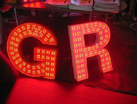 漯河LED发光字常见的安装误区。